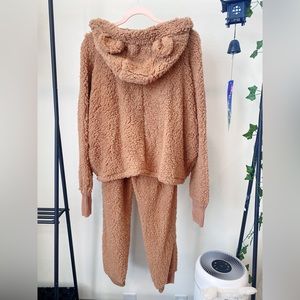 Fuzzy Bear Sherpa Set